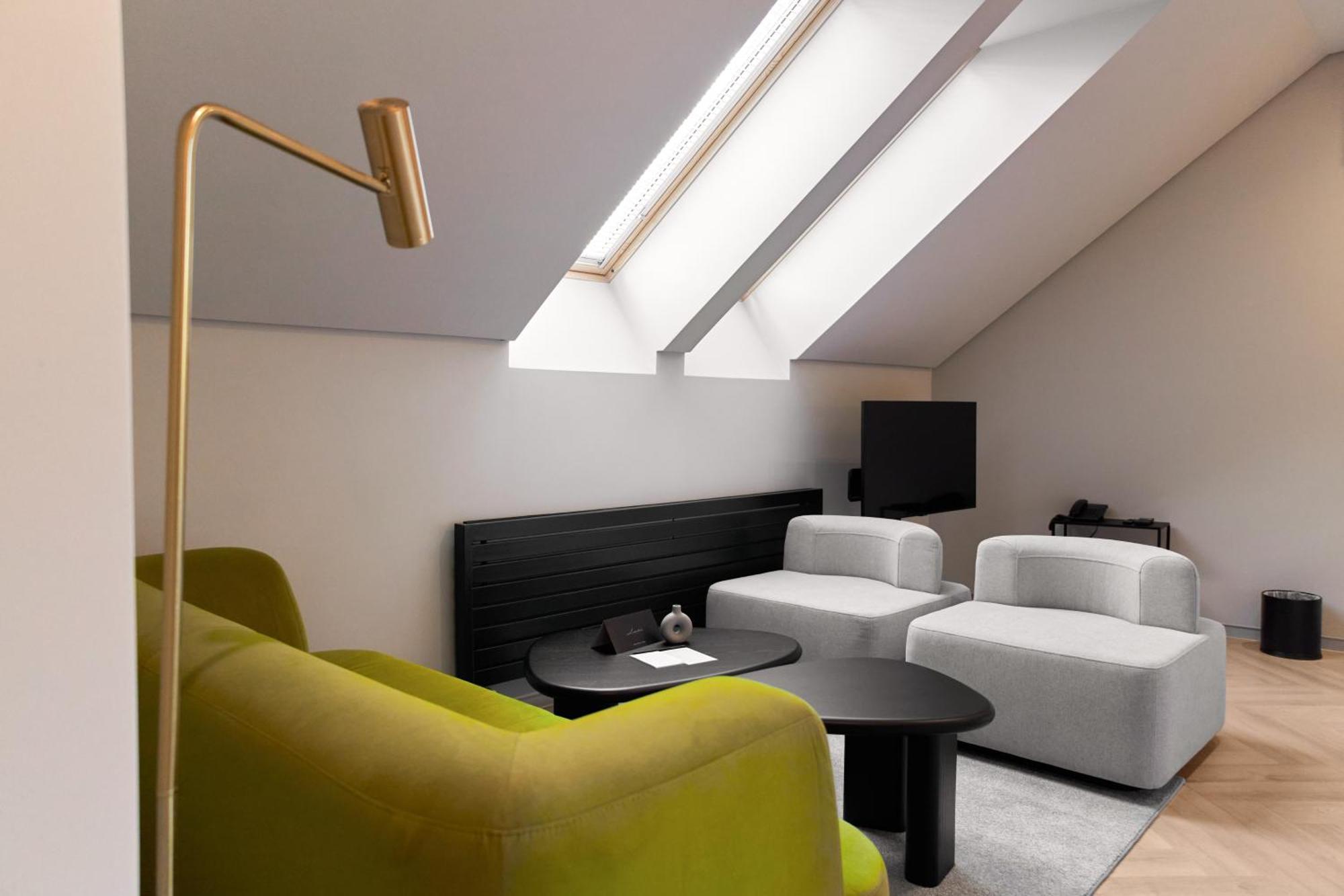 Hotel Laudon Uzhhorod Room photo