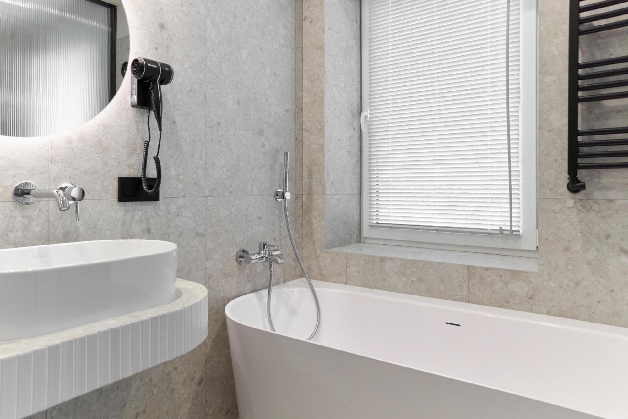 Hotel Laudon Uzhhorod Room photo