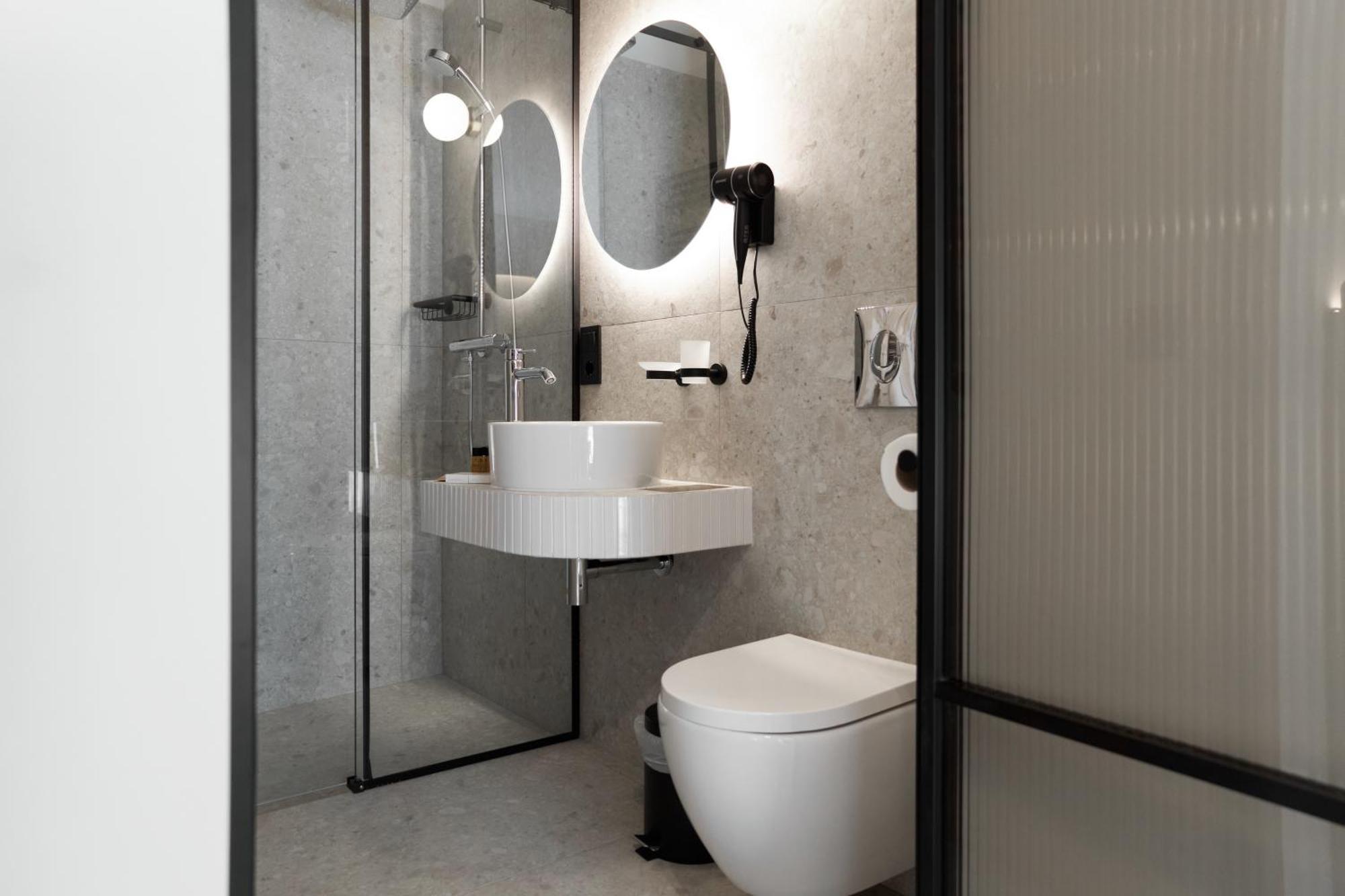 Hotel Laudon Uzhhorod Room photo